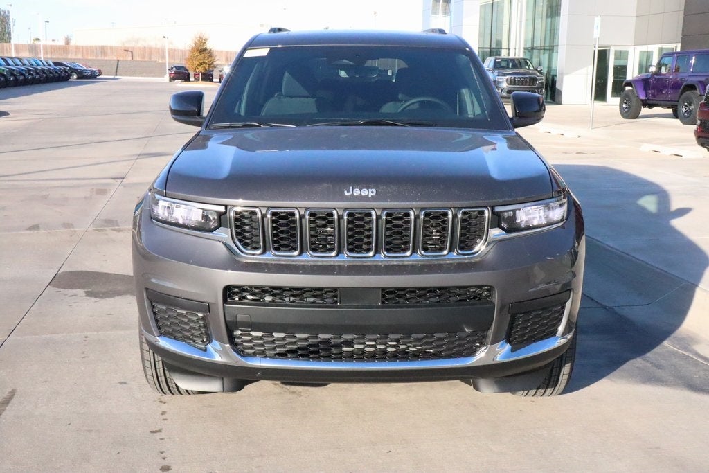 2025 Jeep Grand Cherokee Laredo X