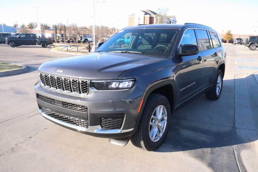 2025 Jeep Grand Cherokee Laredo X