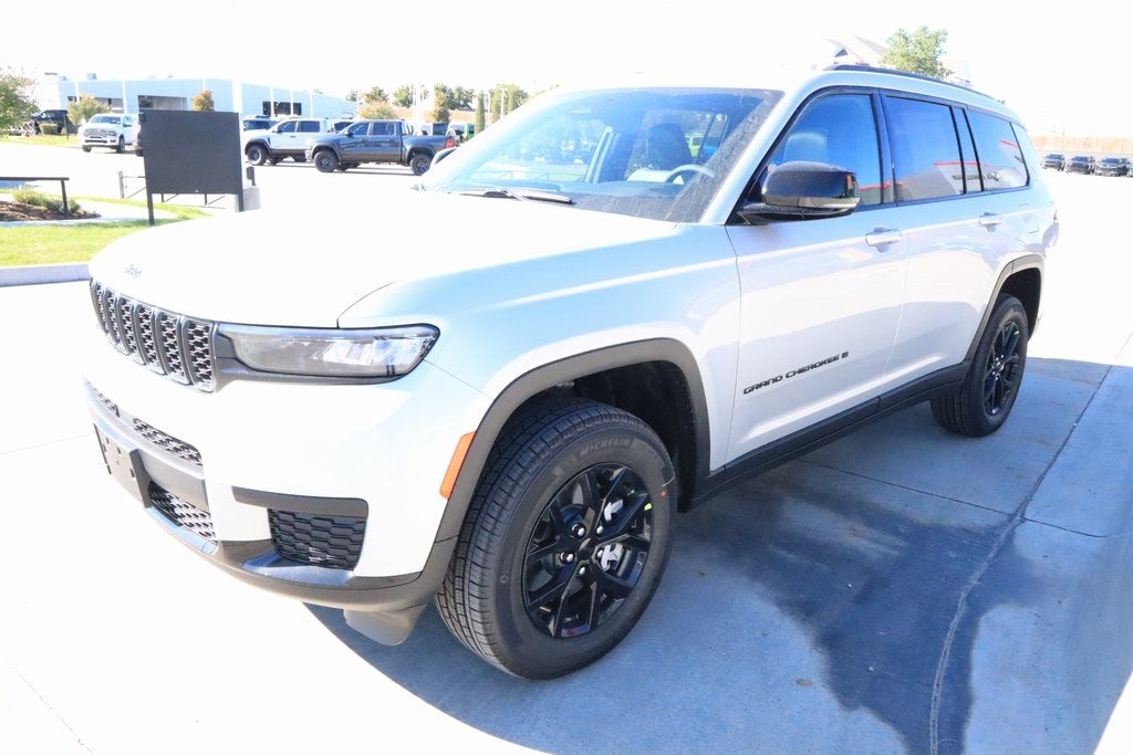2025 Jeep Grand Cherokee Altitude X