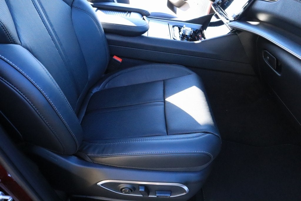 2025 Jeep Wagoneer Base