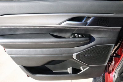 2025 Jeep Wagoneer Base