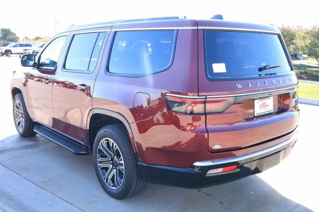 2025 Jeep Wagoneer Base