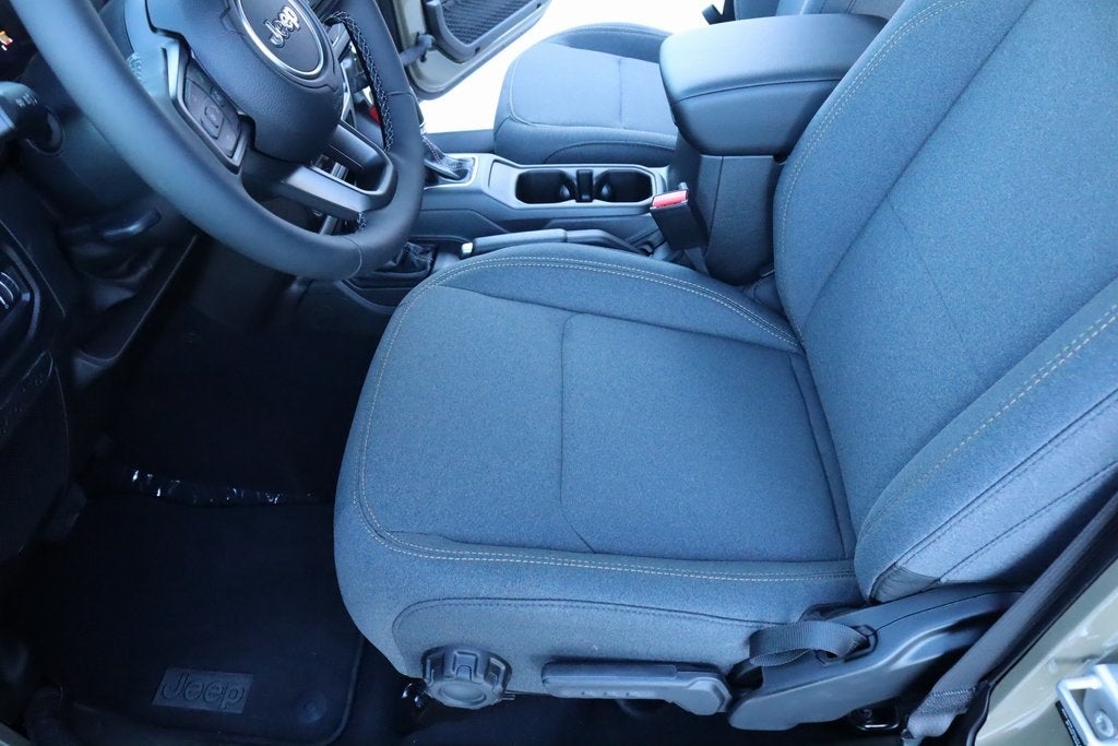 2025 Jeep Gladiator Sport S