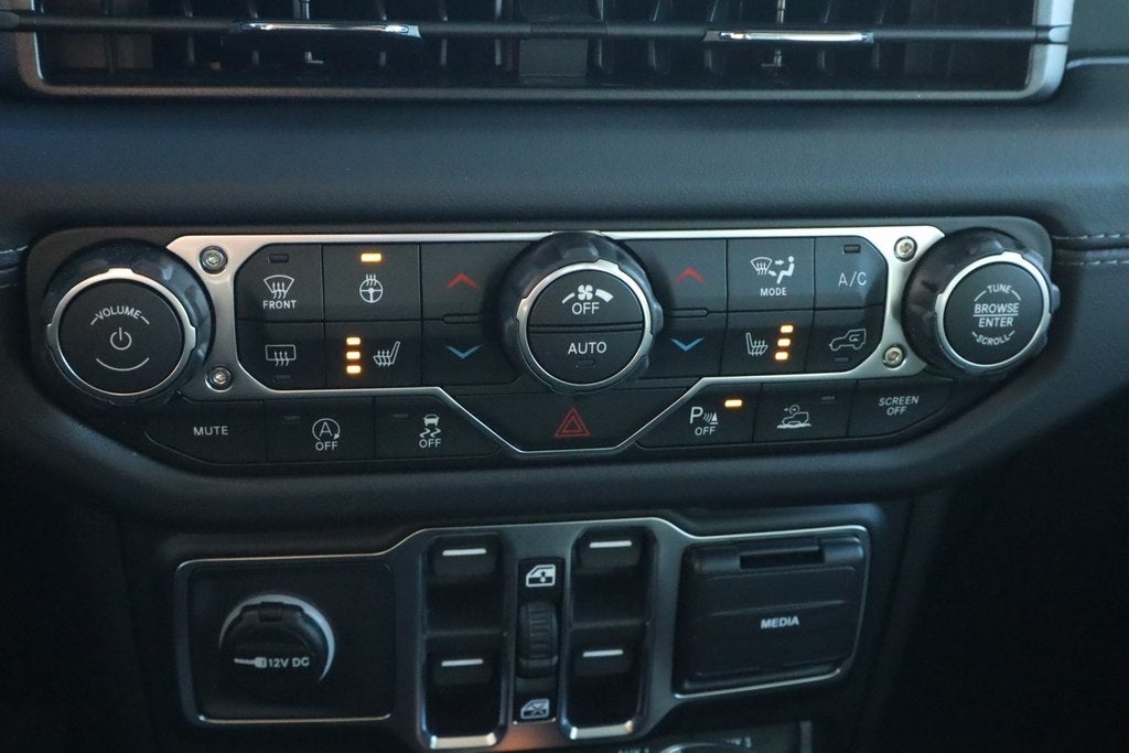 2026 Jeep Gladiator Mojave