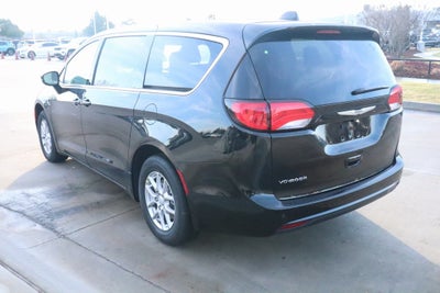 2026 Chrysler Voyager LX