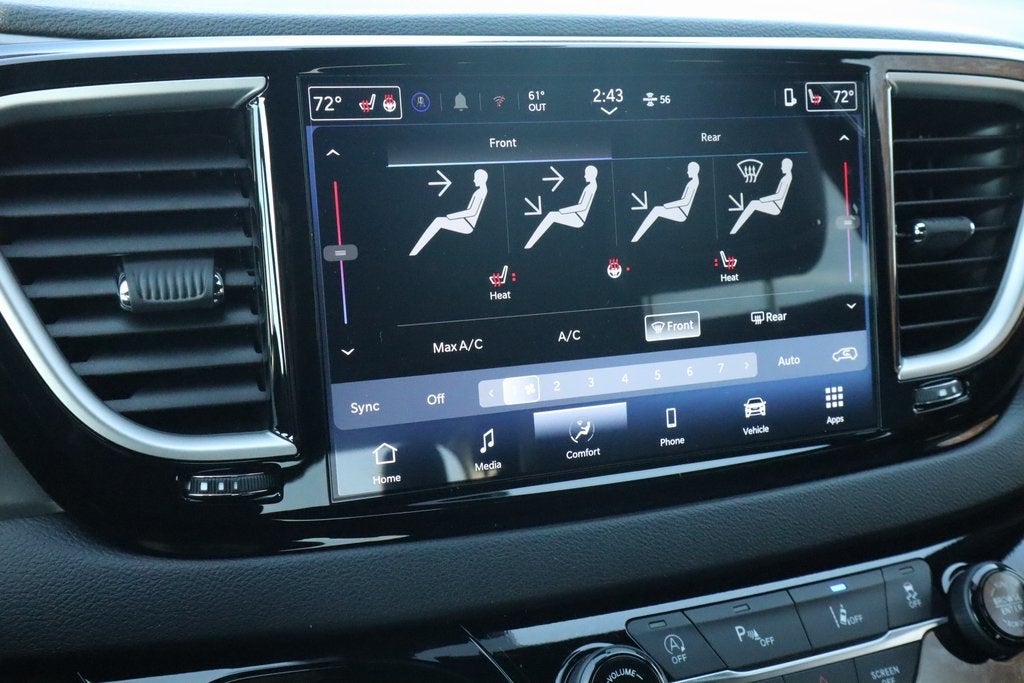 2026 Chrysler Voyager LX