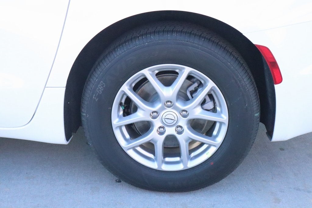 2026 Chrysler Voyager LX