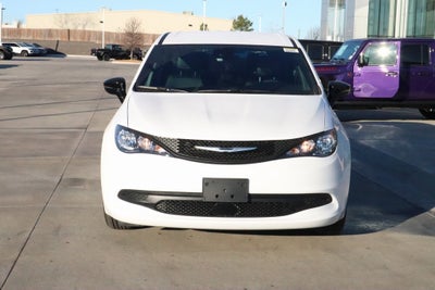 2026 Chrysler Voyager LX