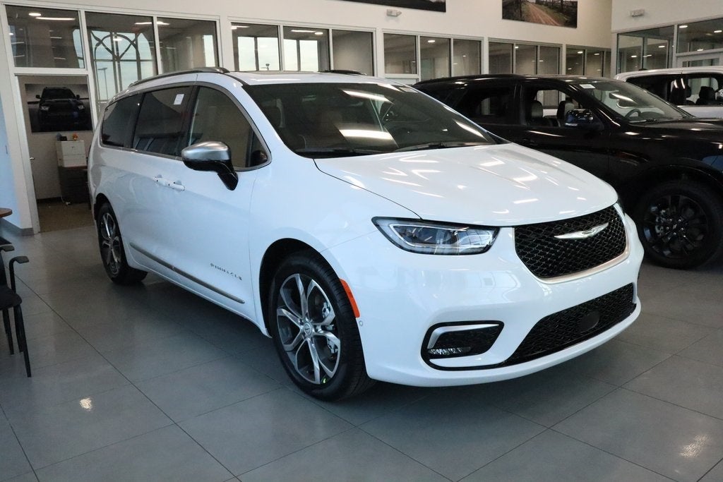 2026 Chrysler Pacifica Pinnacle