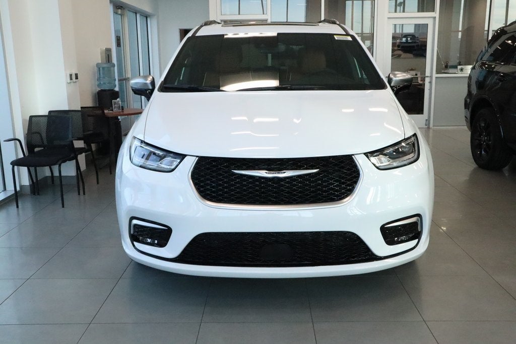 2026 Chrysler Pacifica Pinnacle