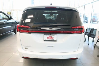 2026 Chrysler Pacifica Pinnacle