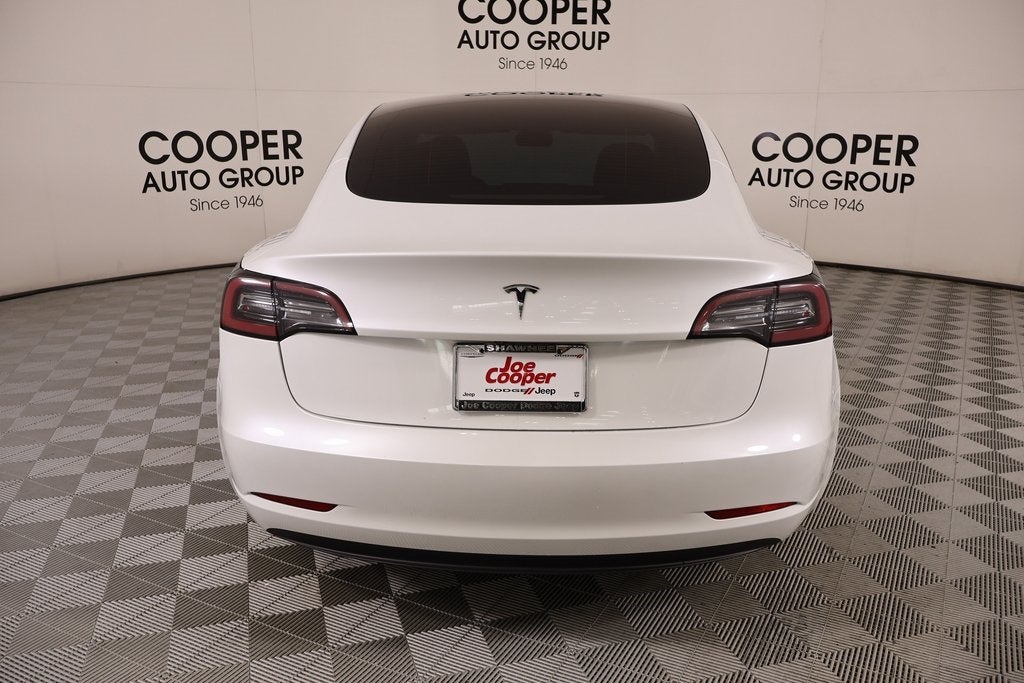 2023 Tesla Model 3 Base