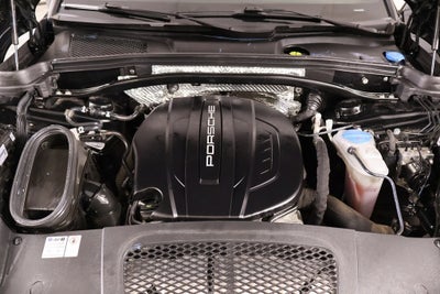 2018 Porsche Macan Base